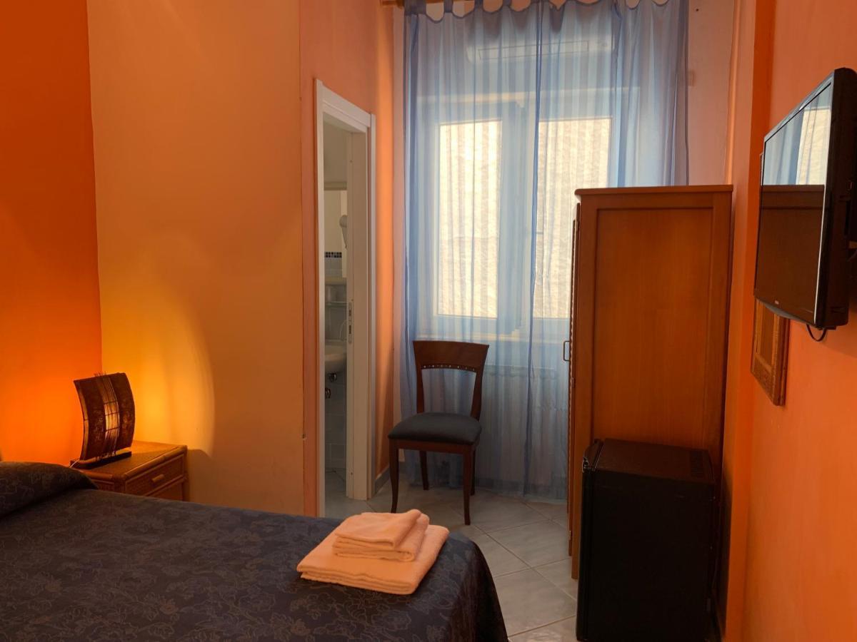 Hotel Ortensia Ponza Exterior photo