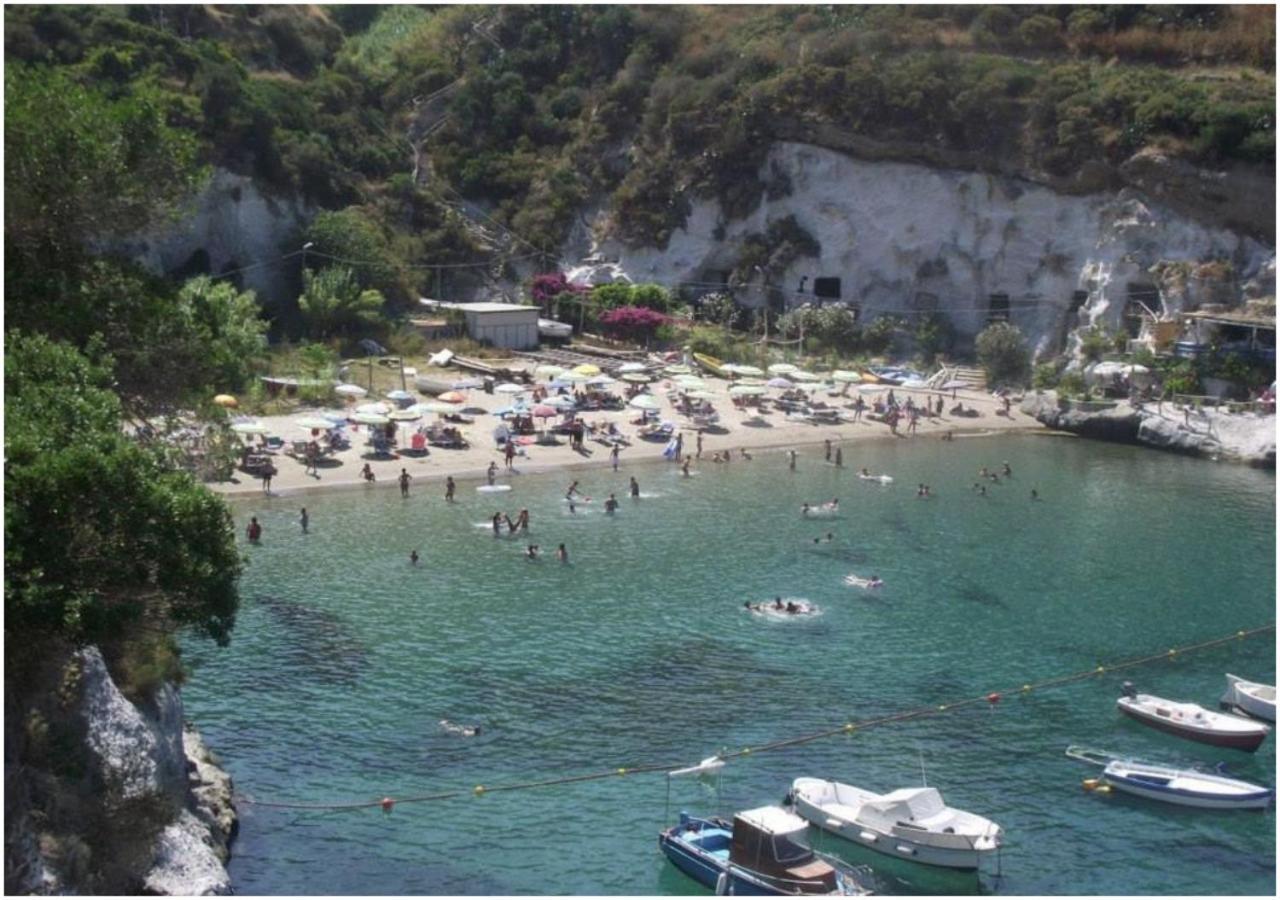 Hotel Ortensia Ponza Exterior photo